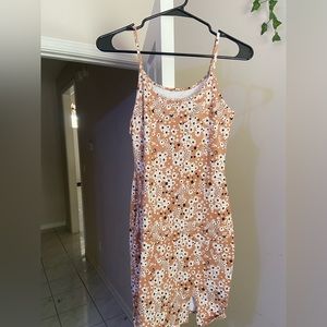 Floral maxi dress with a small slit